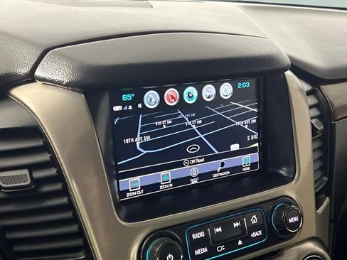 Used 2019 GMC Yukon XL Denali w/ Denali Ultimate Package image 32