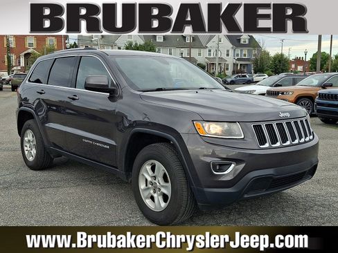 Used 2016 Jeep Grand Cherokee Laredo w/ Quick Order Package 23E AWD/4WD image 1