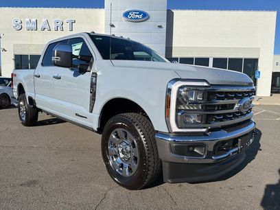 New 2026 Ford F250 Lariat w/ Lariat Premium Package