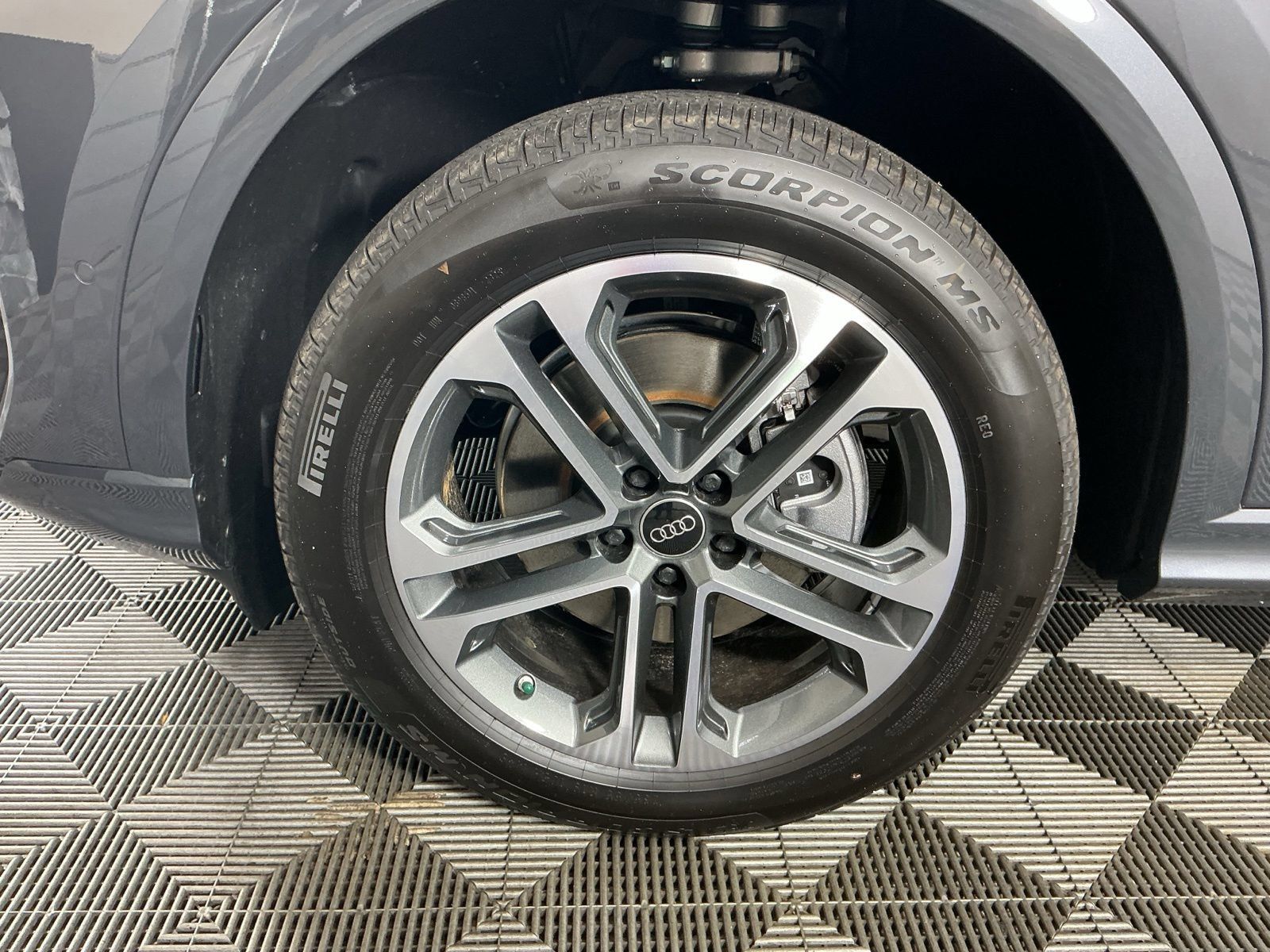 New 2026 Audi Q5 2.0T AWD/4WD image 9