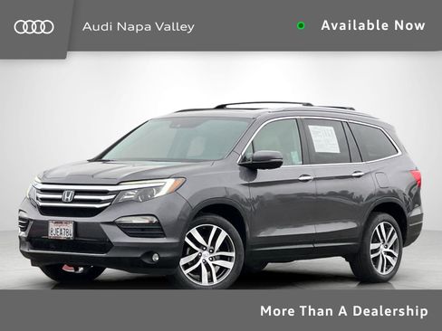Used 2018 Honda Pilot Elite image 1