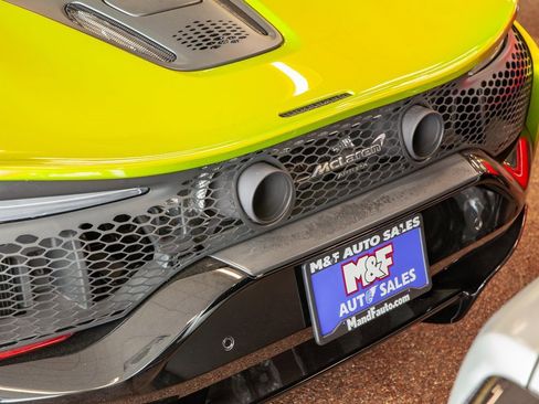 Used 2023 McLaren Artura image 8