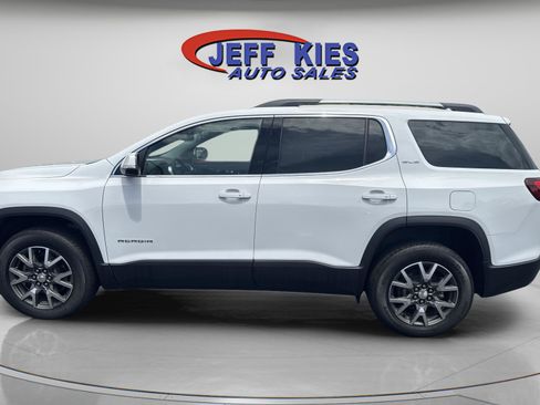 Used 2023 GMC Acadia SLE w/ Driver Convenience Package AWD/4WD image 8