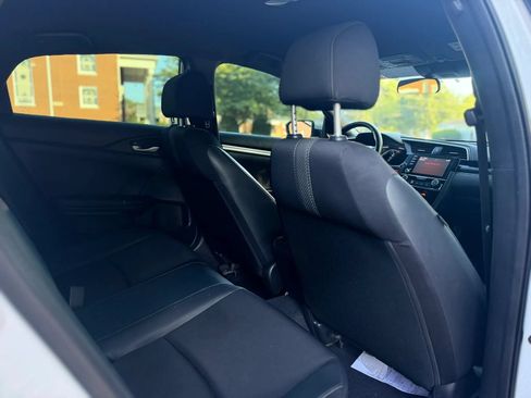 Used 2020 Honda Civic Sport image 13