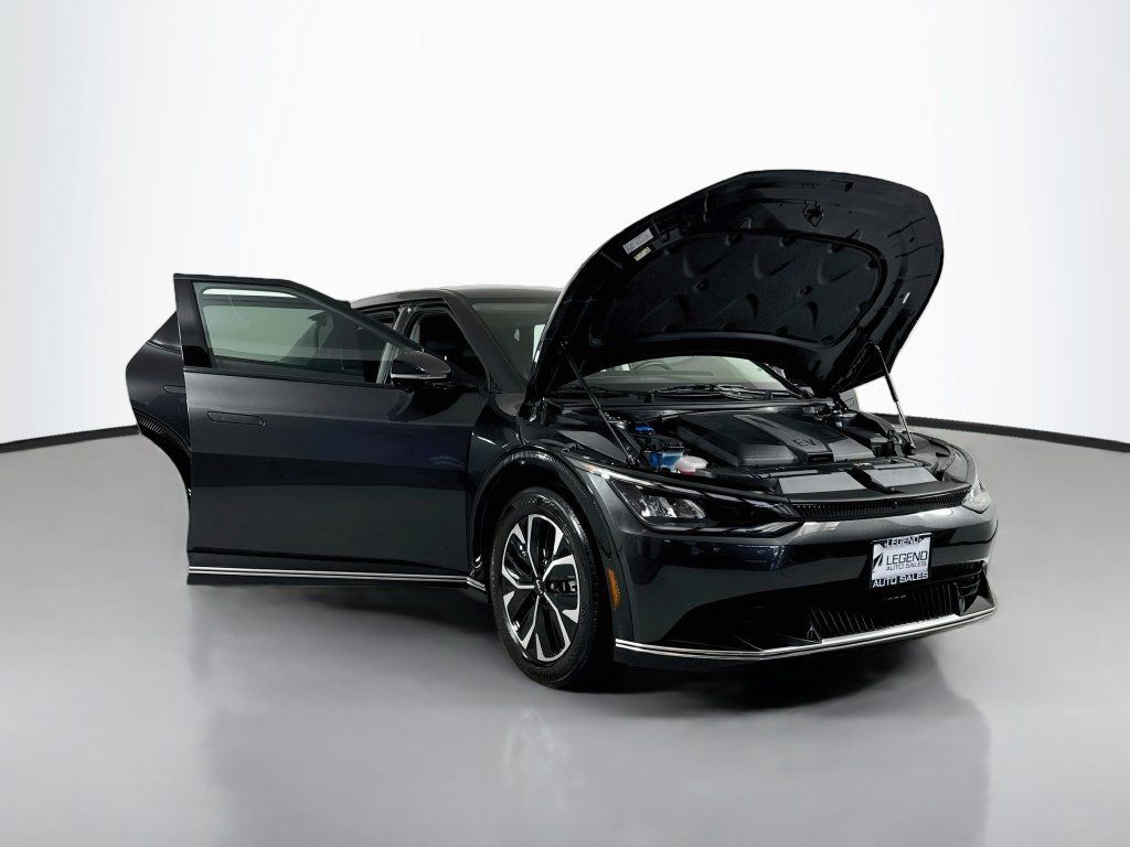 Used 2023 Kia EV6 Wind w/ Wind Technology Package AWD/4WD image 22