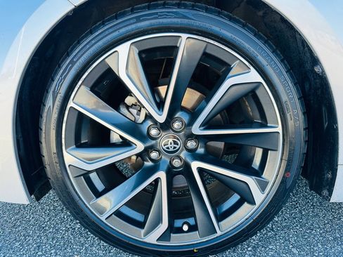 Used 2021 Toyota Corolla SE image 11