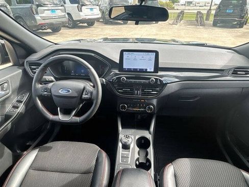 Used 2025 Ford Escape ST-Line Select AWD/4WD image 21
