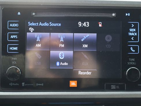 Used 2018 Toyota Tacoma TRD Off-Road w/ TRD Premium Off Road Package image 33