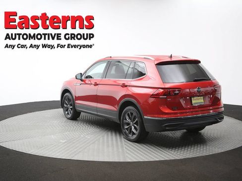 Used 2023 Volkswagen Tiguan SE AWD/4WD image 62