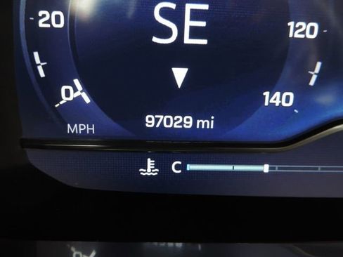 Certified 2022 Chevrolet Suburban LT w/ Luxury Package image 31