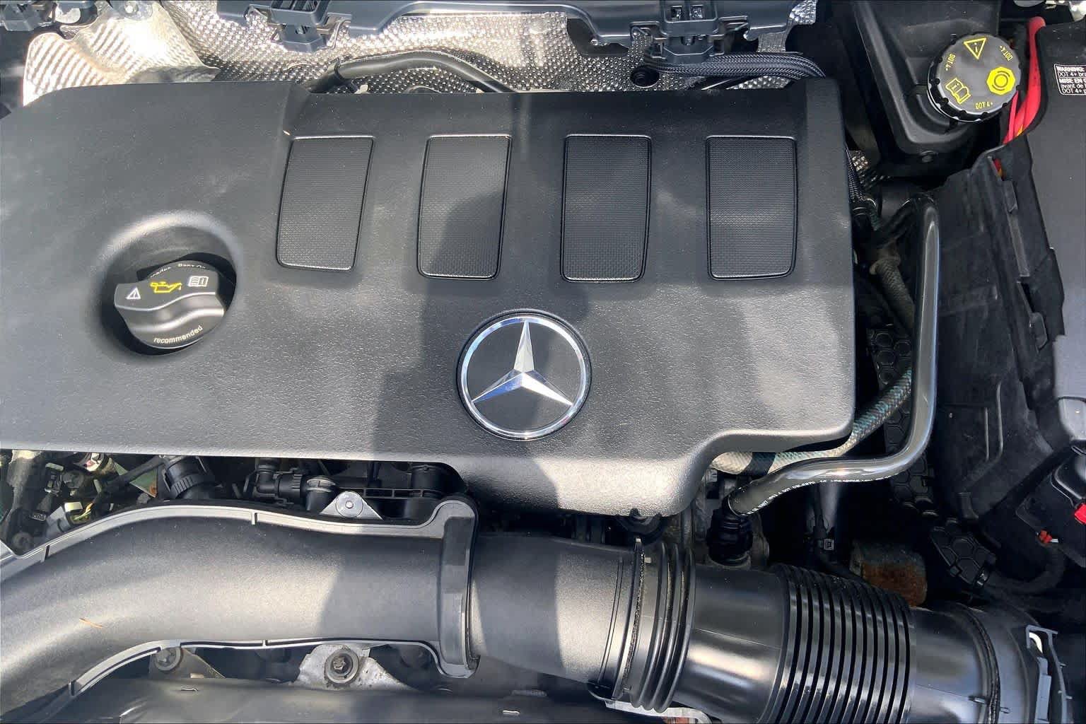 Used 2021 Mercedes-Benz GLA 250 4MATIC image 30