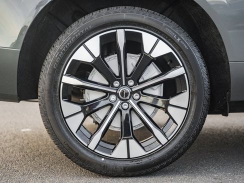 New 2026 Volvo XC60 B5 Ultra w/ Protection Package Premier image 18