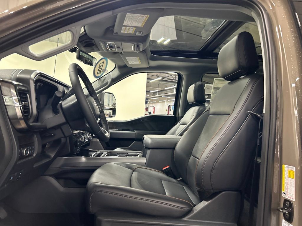 New 2027 Ford F250 Lariat w/ Lariat Premium Package AWD/4WD image 10