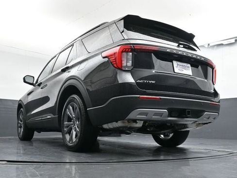 New 2026 Ford Explorer Active w/ Active Comfort Package image 28