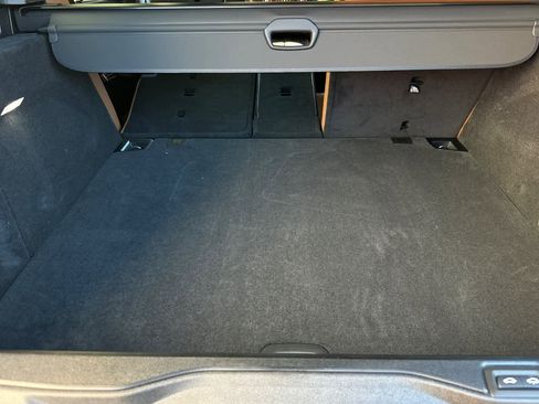 New 2026 BMW X5 M60i image 17