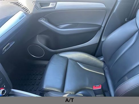 Used 2017 Audi Q5 2.0T Premium Plus w/ Technology Package AWD/4WD image 13