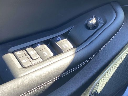 New 2026 Jeep Grand Cherokee Limited w/ Luxury Tech Group II RWD image 13