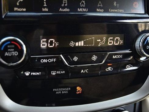 Certified 2024 Nissan Murano Platinum w/ Cargo Package image 17