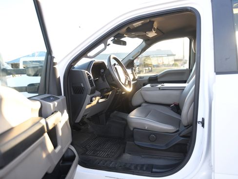 Used 2020 Ford F350 XL w/ Power Equipment Group image 21