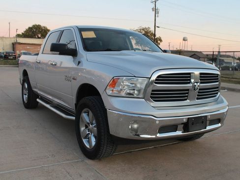 Used 2018 RAM 1500 Big Horn image 2