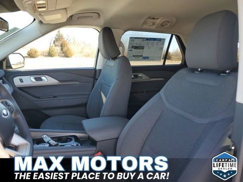 New 2026 Ford Explorer Active image 16