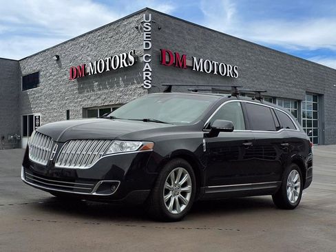 Used 2011 Lincoln MKT AWD w/ 101A Rapid Spec Order Code image 1