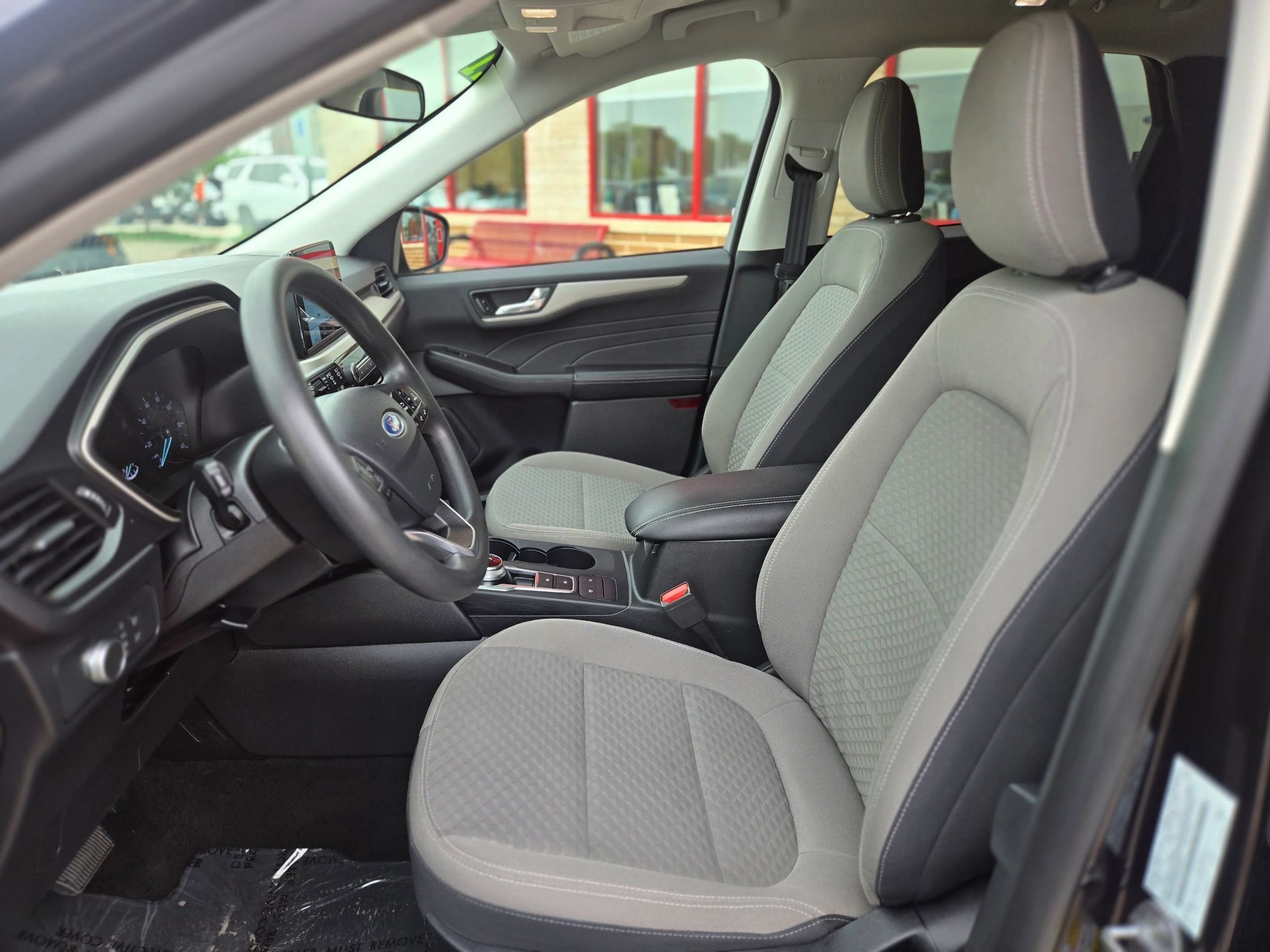 Used 2021 Ford Escape SE FWD image 11