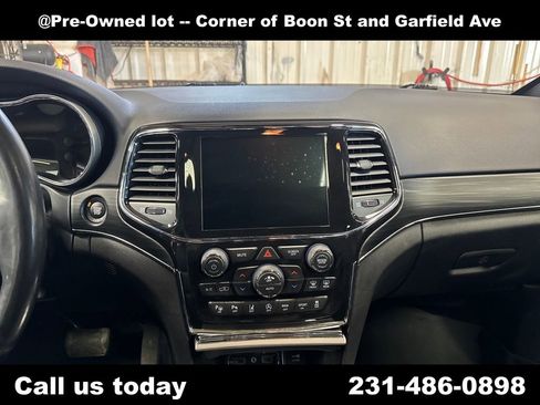 Used 2021 Jeep Grand Cherokee Limited w/ Quick Order Package 28K 80th AWD/4WD image 20
