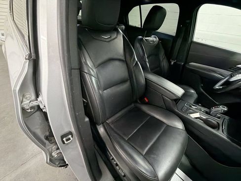 Used 2019 Cadillac XT4 Premium Luxury w/ Cold Weather Package FWD image 27