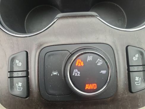 Used 2023 GMC Acadia Denali w/ Trailering Package AWD/4WD image 38