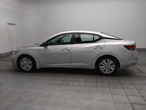 Used 2020 Nissan Sentra S FWD image 3