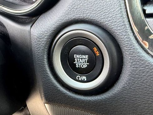 Used 2019 Dodge Durango GT AWD/4WD image 34