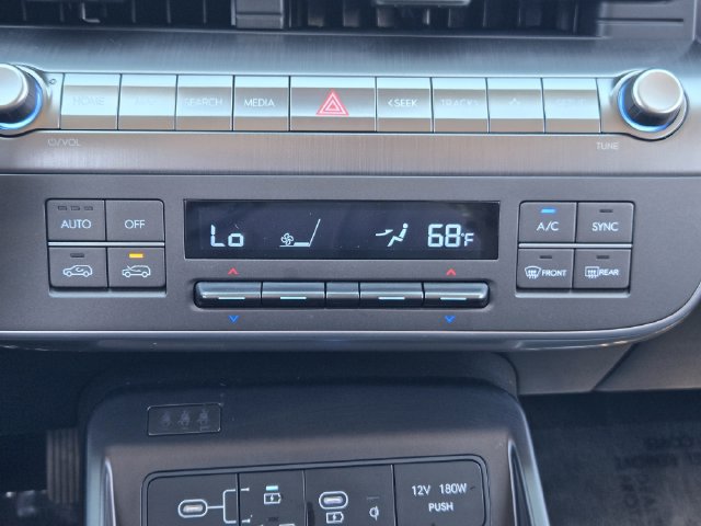 Certified 2026 Hyundai Kona SEL Premium AWD/4WD image 12