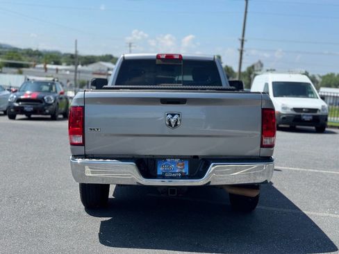 Used 2019 RAM 1500 Classic SLT image 28