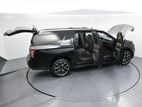 Used 2024 Chevrolet Suburban RST w/ Luxury Package AWD/4WD image 47