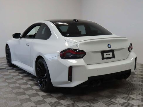 Used 2023 BMW M2 w/ Lighting Package image 3