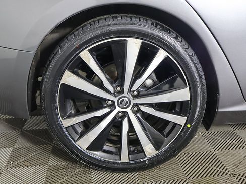 Used 2020 Nissan Altima 2.5 SR image 17