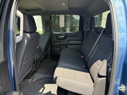 Used 2024 Chevrolet Silverado 1500 Custom RWD image 12
