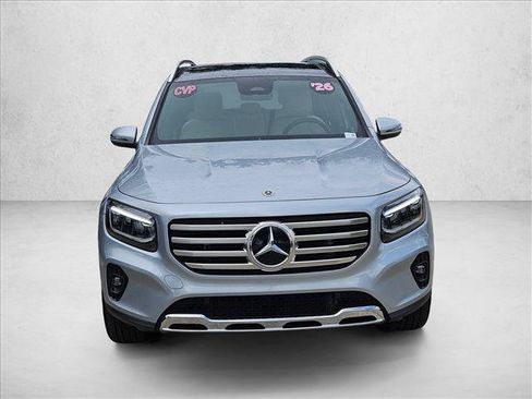 Used 2026 Mercedes-Benz GLB 250 image 2