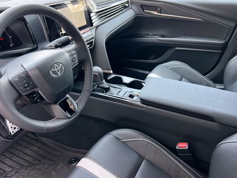 New 2026 Toyota Camry SE FWD image 10