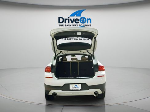 Used 2022 BMW X2 xDrive28i w/ Convenience Package AWD/4WD image 10
