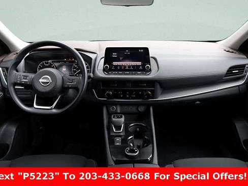 Used 2023 Nissan Rogue S image 30