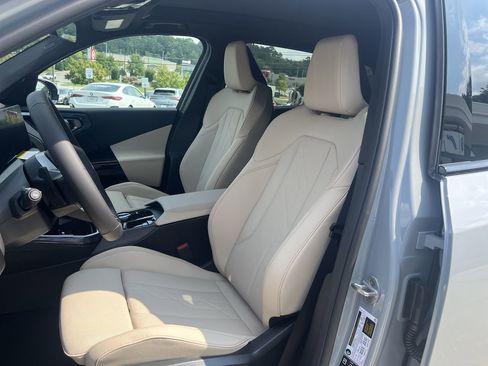 Used 2026 BMW X3 xDrive30 w/ M Sport Package image 14