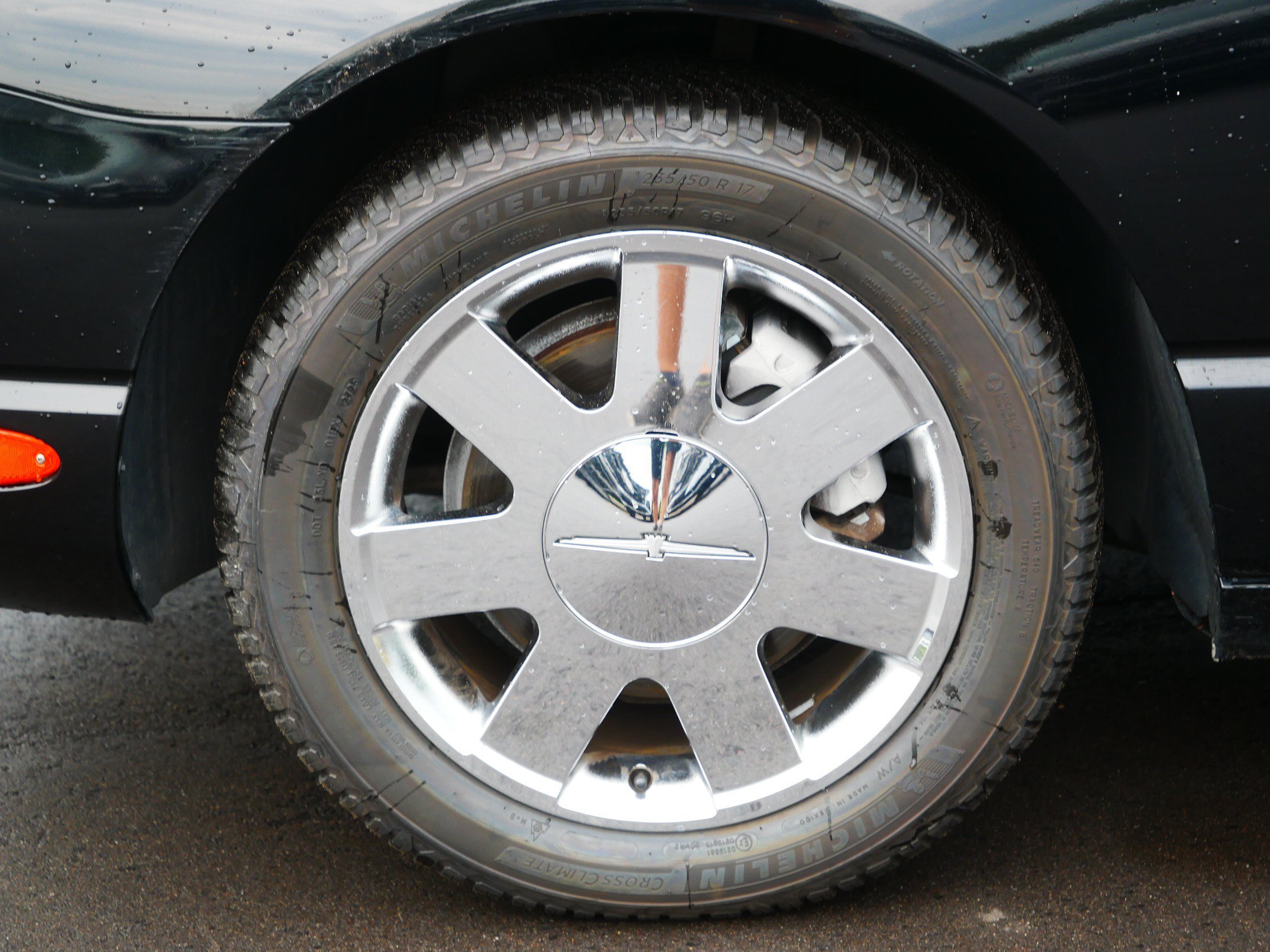 Used 2002 Ford Thunderbird RWD image 9