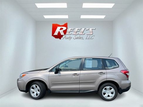 Used 2015 Subaru Forester 2.5i AWD/4WD image 12