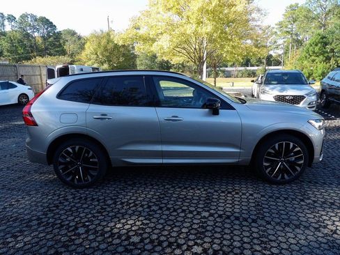 New 2026 Volvo XC60 B5 Ultra w/ Protection Package Premier image 4