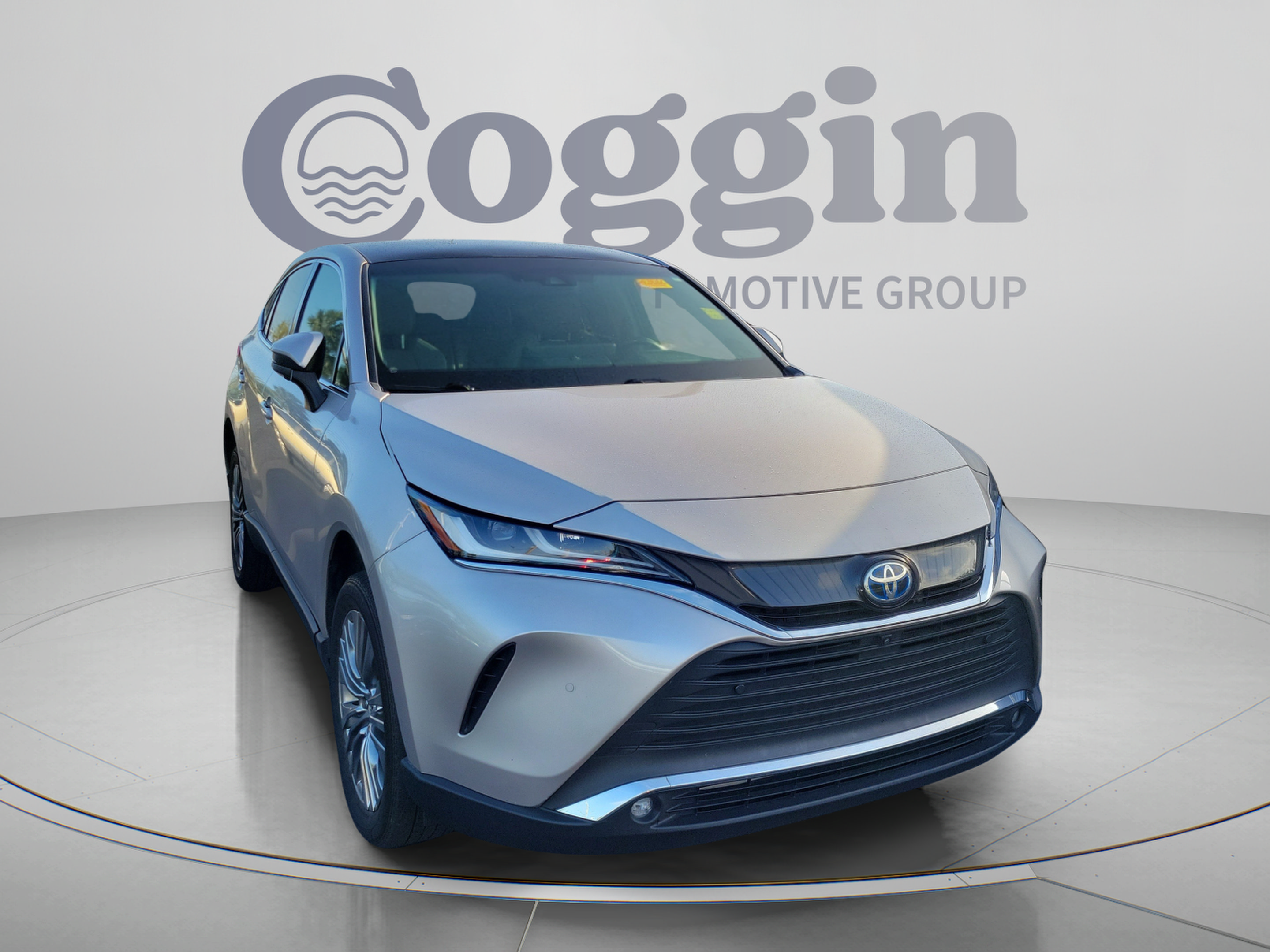 Used 2024 Toyota Venza Limited AWD/4WD image 17
