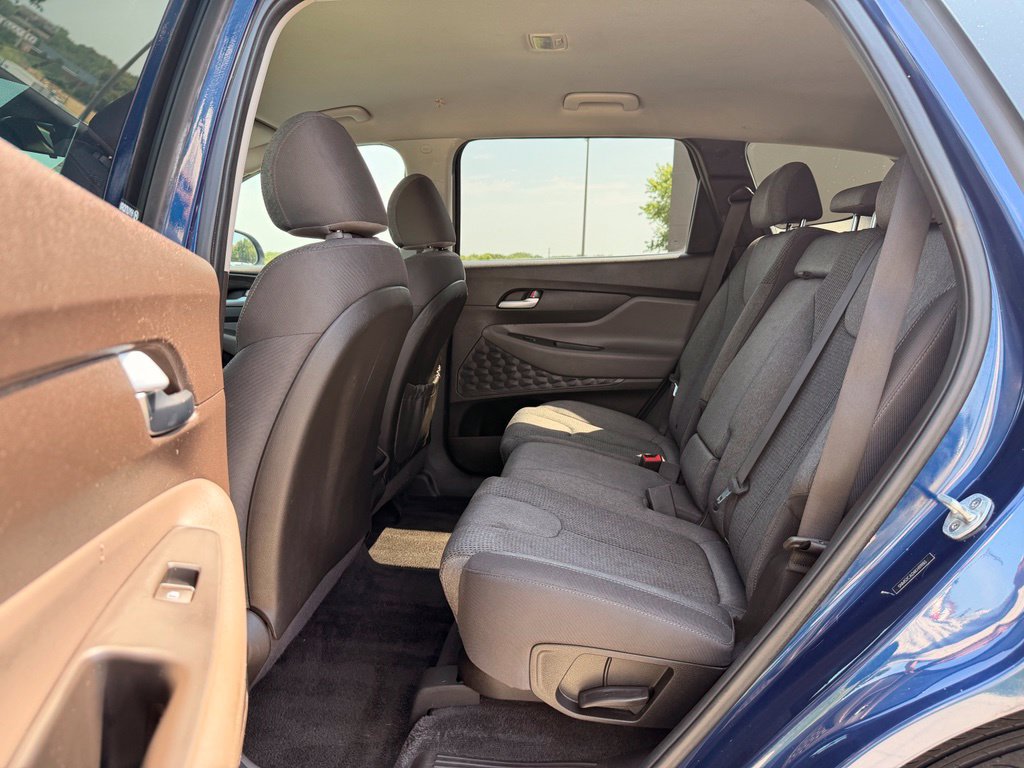 Used 2019 Hyundai Santa Fe SE AWD/4WD image 5