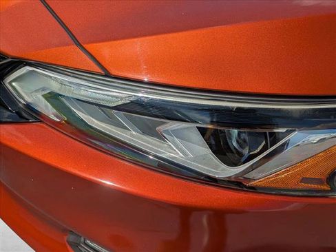 Certified 2021 Nissan Altima 2.5 SR w/ SR Premium Package image 4