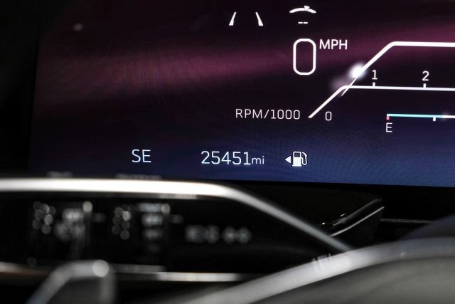Used 2025 Cadillac Escalade Sport Platinum AWD/4WD image 22
